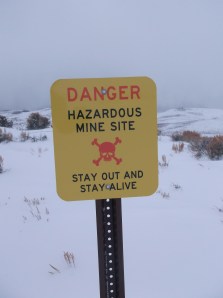 windy snow bike ride 1-12-14 009